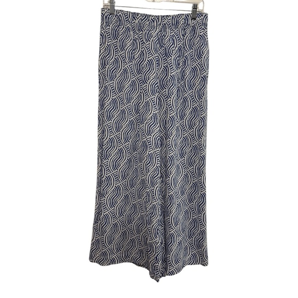 H&M Resort Blue & White Viscose Pants & Top Set - Picture 11 of 16